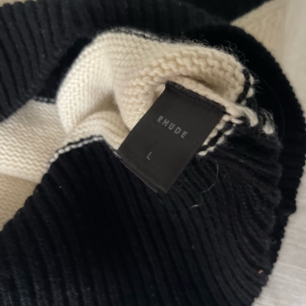 Rhude Script Logo Vest - Picture 6 of 7